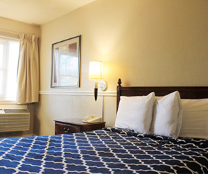 hotel-rooms-near-me-rockford-illinois-motel